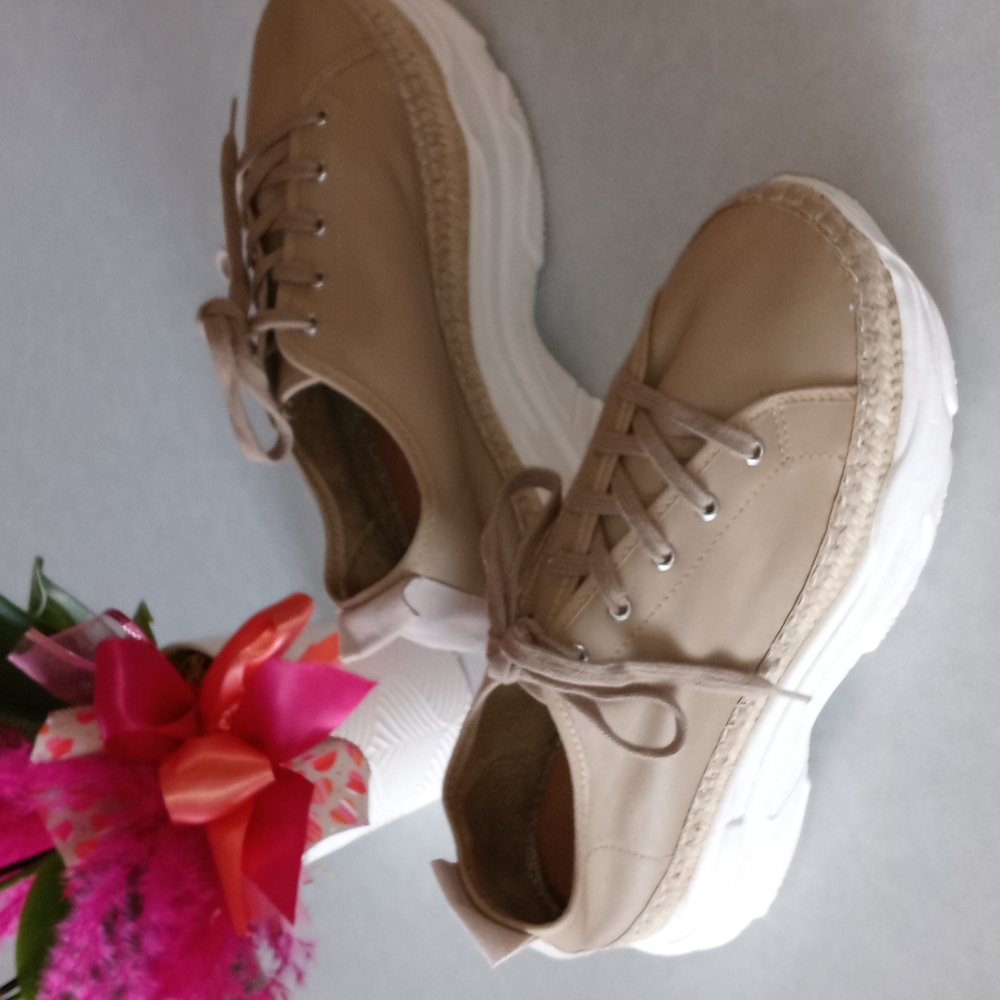 A/ Anthropologie Platform Sneakers Made in Spain Size 40
